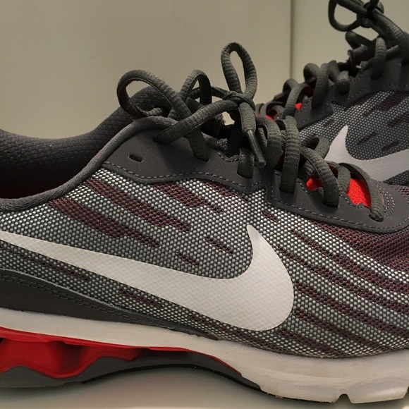 Nike Other - Mens' Size 8 Nike FitSole